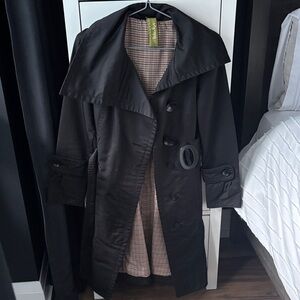 Soia & Kyo Elegant Black Trench Coat